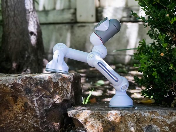 Quels sont les critères pour choisir un bon switch PoE pour alimenter des caméras de surveillance IP ?